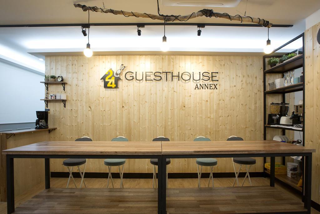 24 Sinchon Guest house