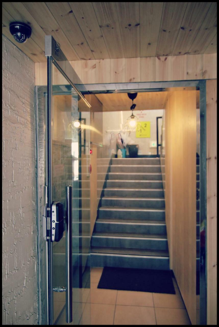 24 Sinchon Guest house
